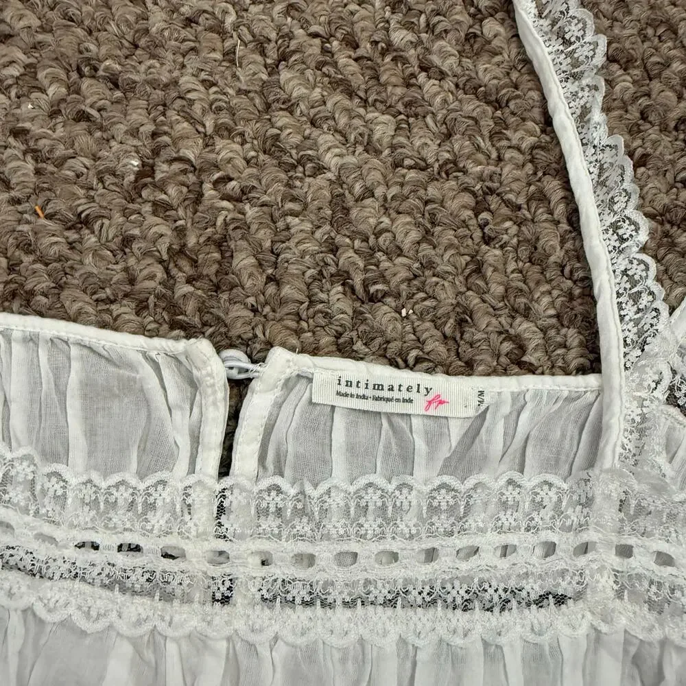 Free People | NWOT Lacey Trim  Summer Preppy Bohemian Darling Dreams Tank Top